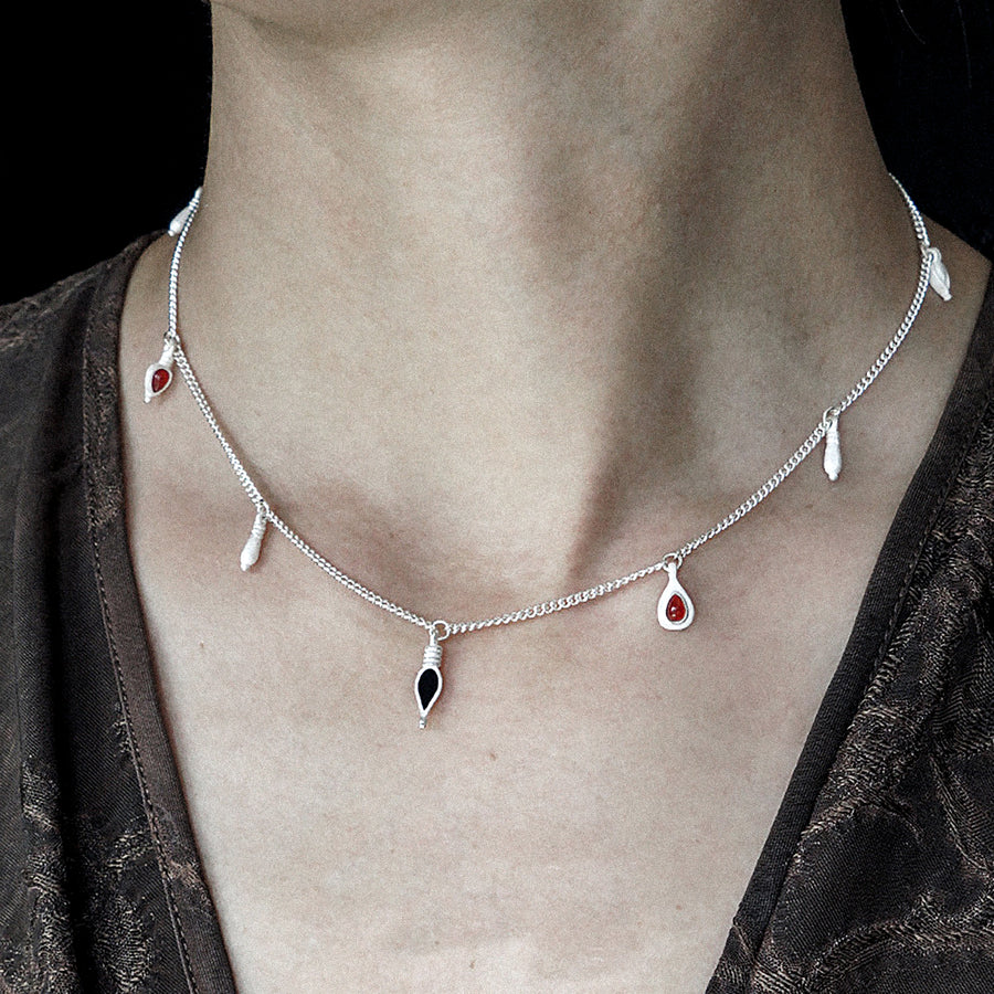 PROJEKT #06 / Damenkette-Collier mit mehreren Anhängern, Achat