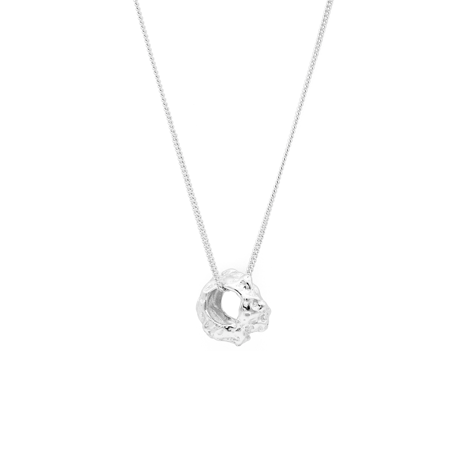 'Ibarra' silver necklace with circle pendant in sterling silver