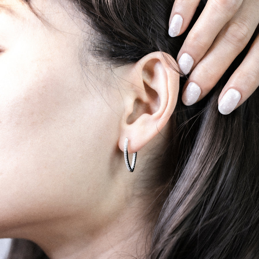 'Ingavi' silver V-shape hoop earrings in sterling silver