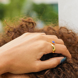 Bague JODE en or avec garniture en pierre de lapis-lazuli bleu 