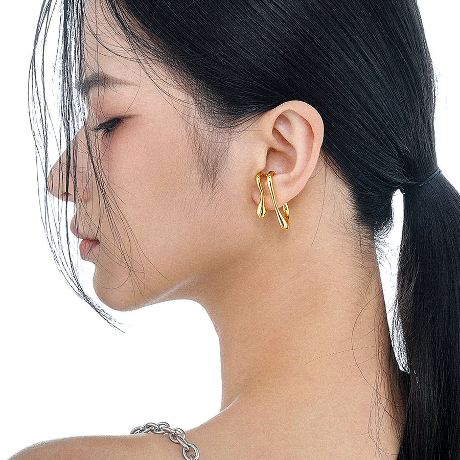 VICKY Skulpturale Ohrklemme/Earcuff in Layered Look, Gold