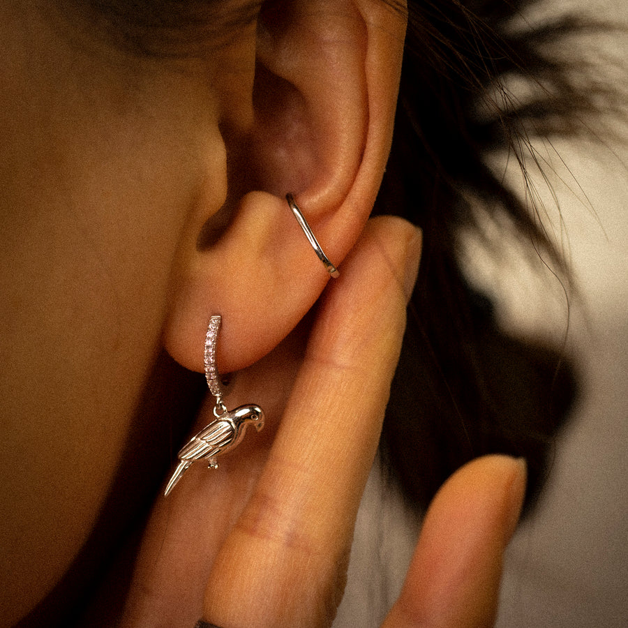 'Jazmin' silver hoop earrings with parrot pendant made of 925 sterling silver