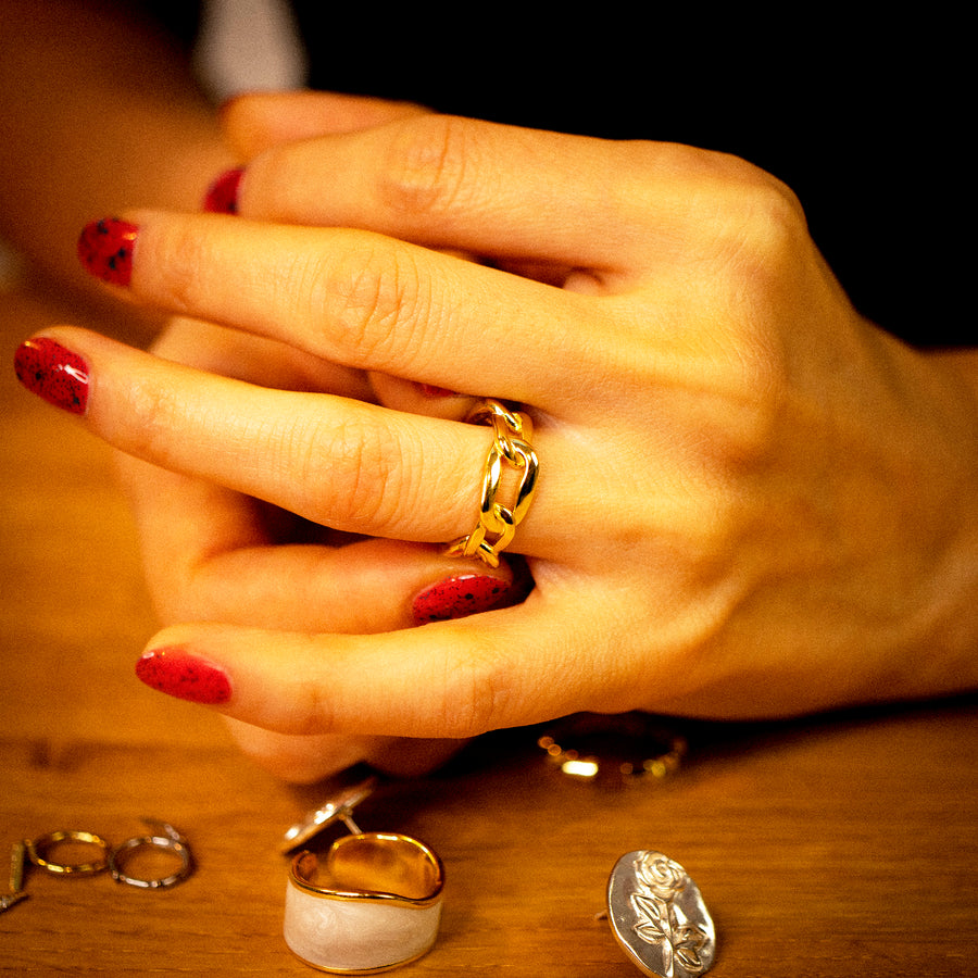 'Hannah' gold chain open ring made of 925 sterling silver