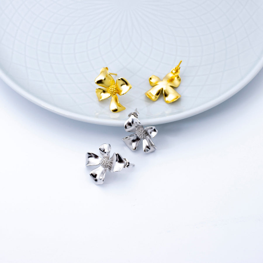 'Eupheme' gold large earrings studs made of 925 sterling silver