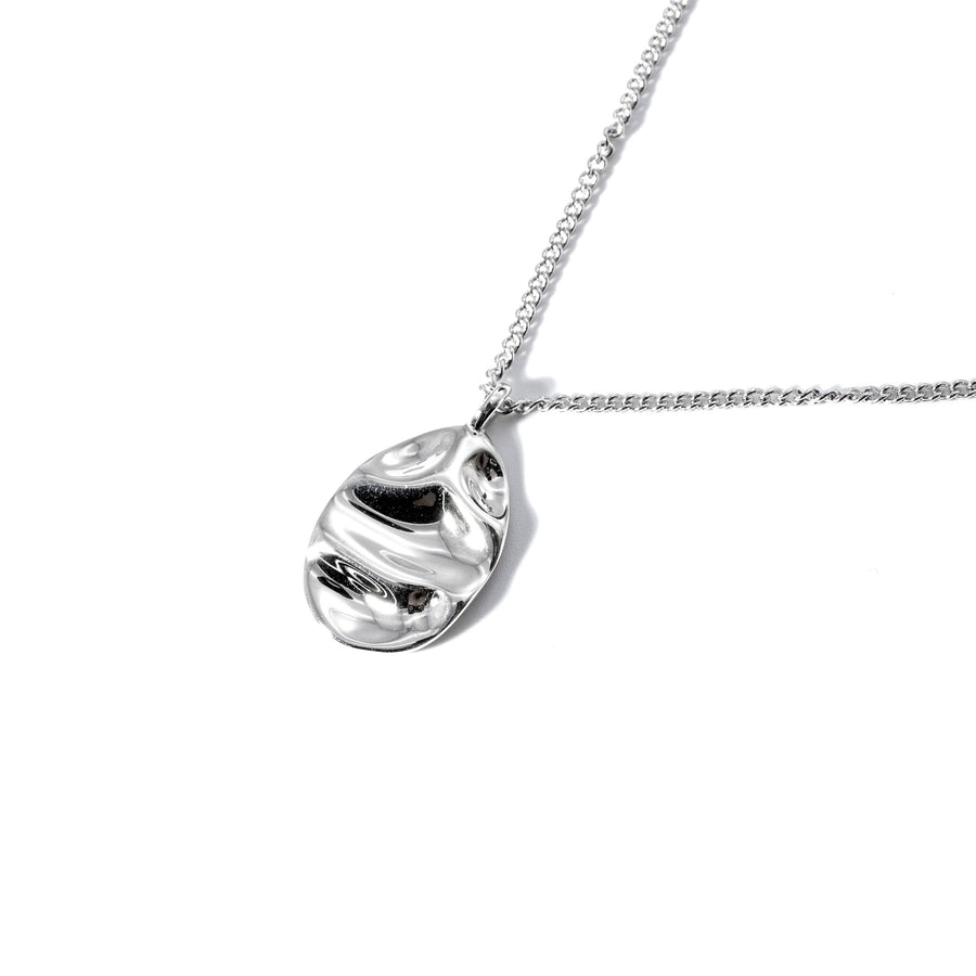 'Swamp' silver curb chain with oval pendant made of 925 sterling silver