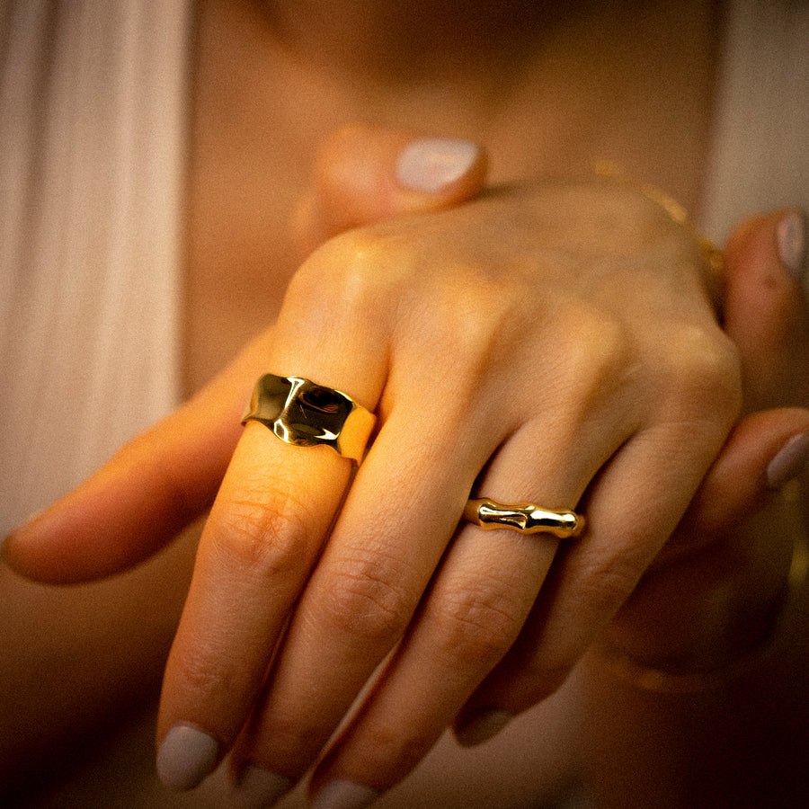 'Meredith' gold open ring made of 925 sterling silver