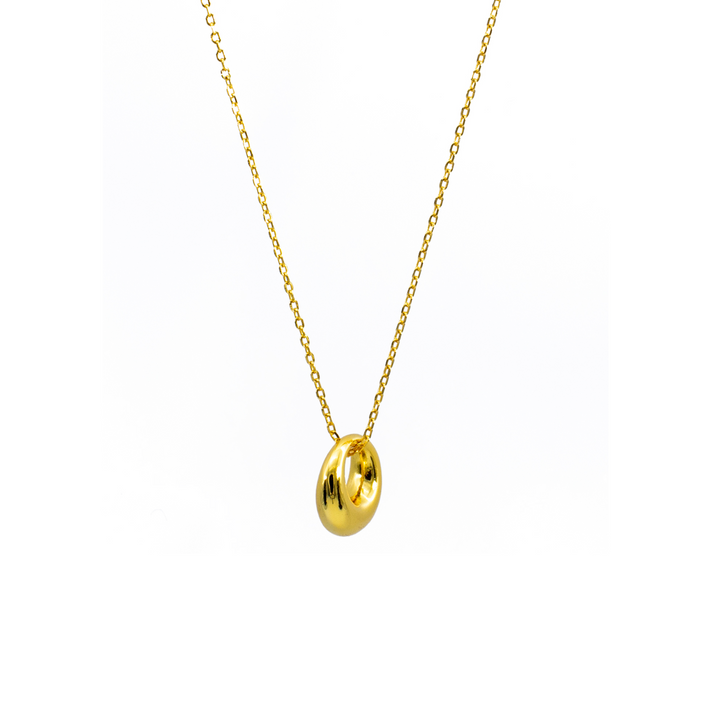 'Alma' gold necklace with O-shape pendant made of 925 sterling silver