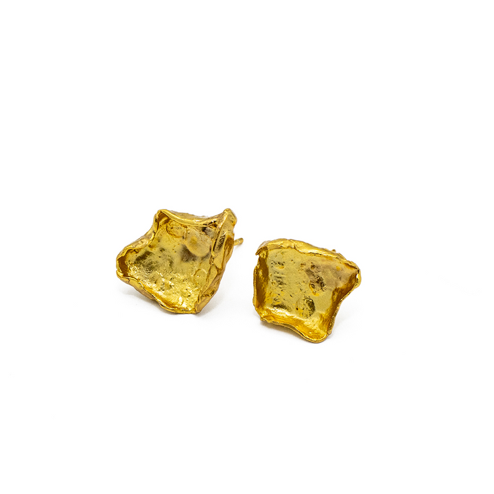 'Samsa' gold asymmetric earrings-studs made of 925 sterling silver