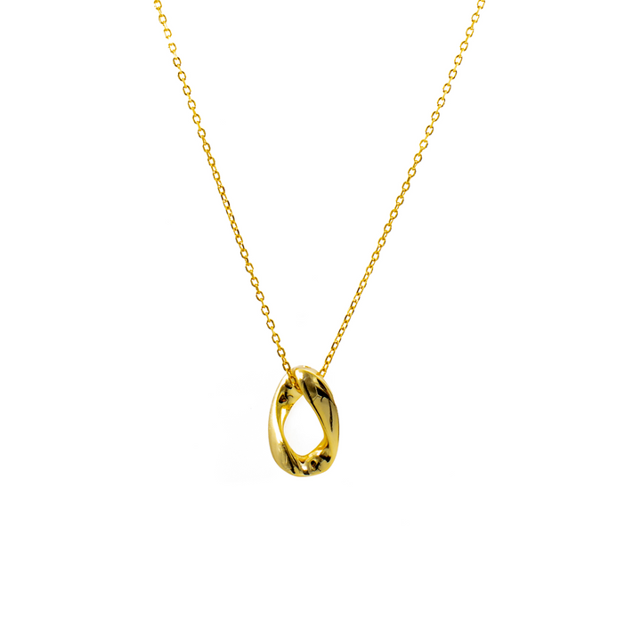 'Rosemary' gold necklace with twisted O-shape pendant made of 925 sterling silver