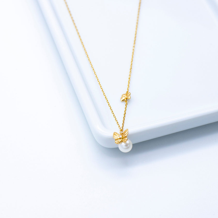 'Lundu' gold necklace with butterfly pendant made of 925 sterling silver