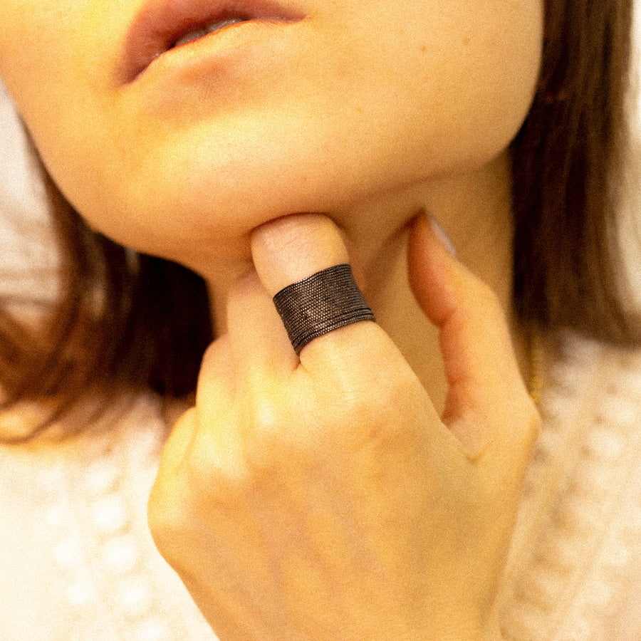 'Ermelo' black open band ring made of 925 sterling silver