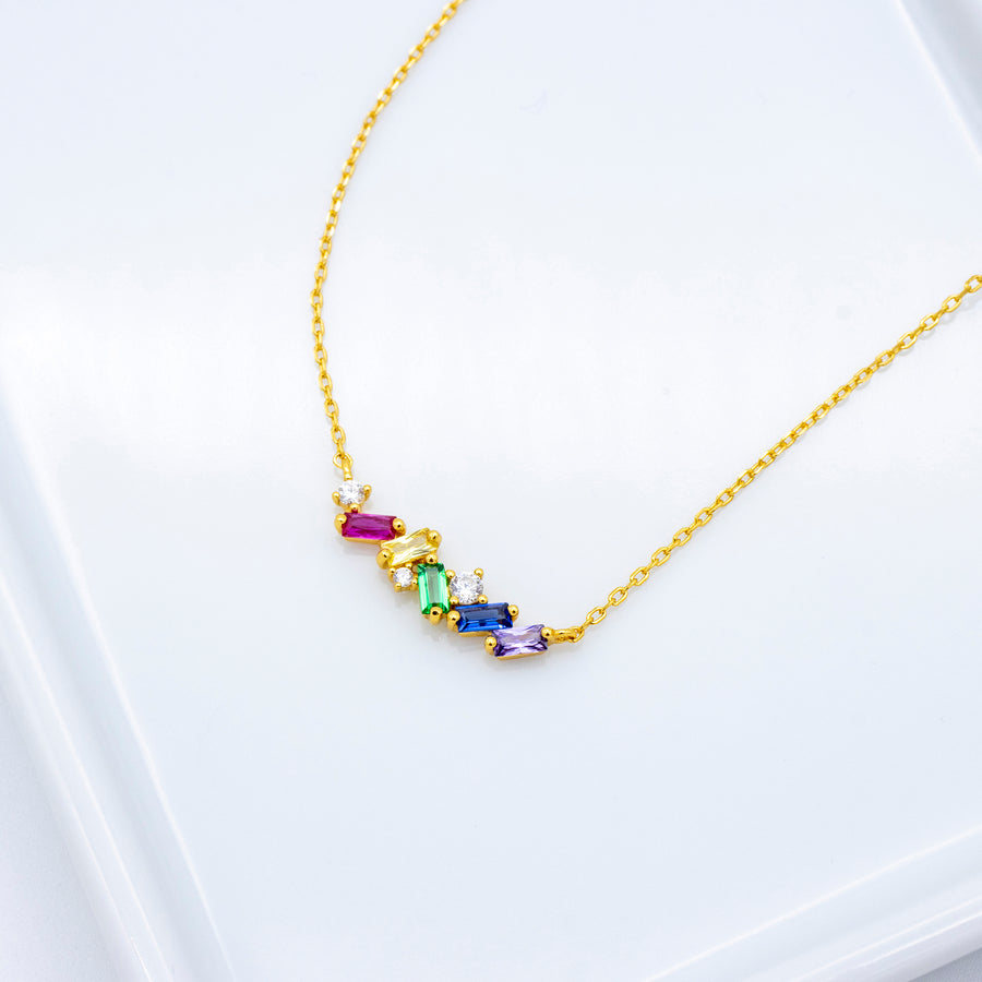 'Tacuane' gold necklace with colorful stone embellishment made of 925 sterling silver