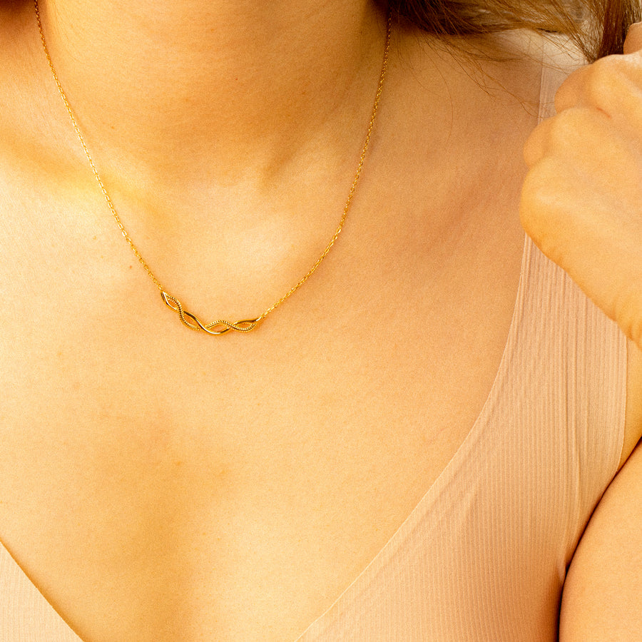 'Serule' gold necklace with 925 sterling silver pendant