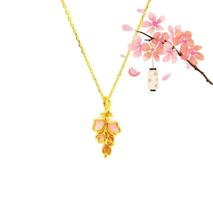 'Likasi' gold necklace with leaf pendant made of 925 sterling silver